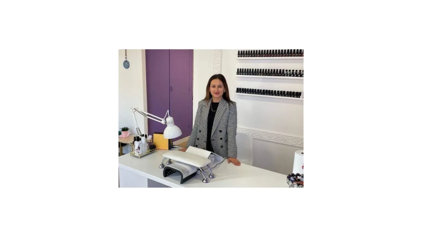 Dina Studio Ongles - Onglerie Coutances - Dina Studio Ongles - Photo Galerie - OneBooking