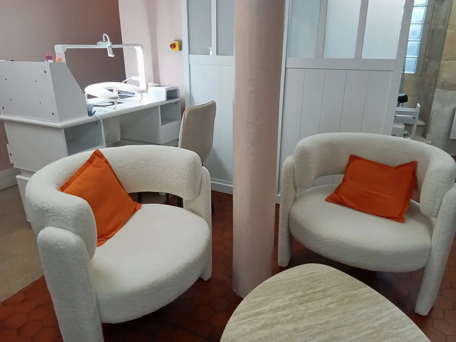 BEAUTY CONCEPT - Onglerie La Rochelle - BEAUTY CONCEPT - Photo Galerie - OneBooking
