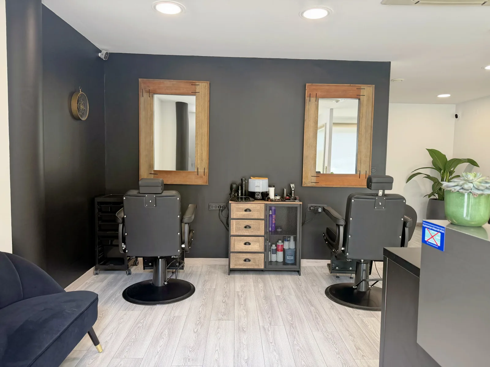 Pauline Villeneuve - Experte Capillaire ( anciennement Mod’s & Coiffure) - Coiffure La Rochelle - Pauline Villeneuve - Experte Capillaire ( anciennement Mod’s & Coiffure) - Photo Galerie - OneBooking