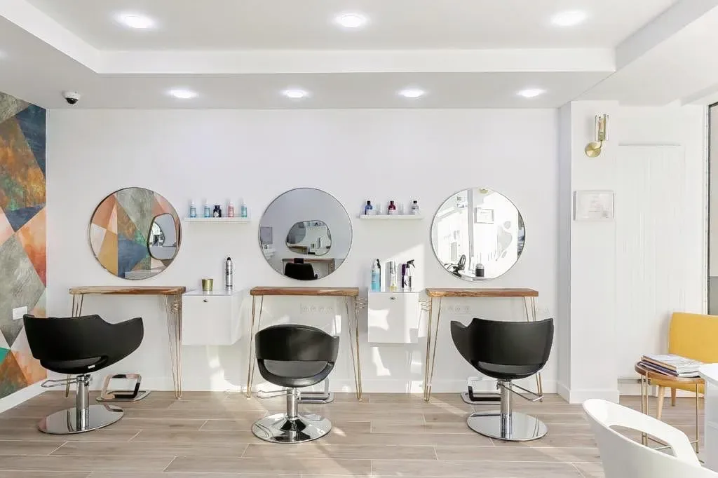Alyn Beauté - Coiffure Le Pecq - Alyn Beauté - Photo Galerie - OneBooking