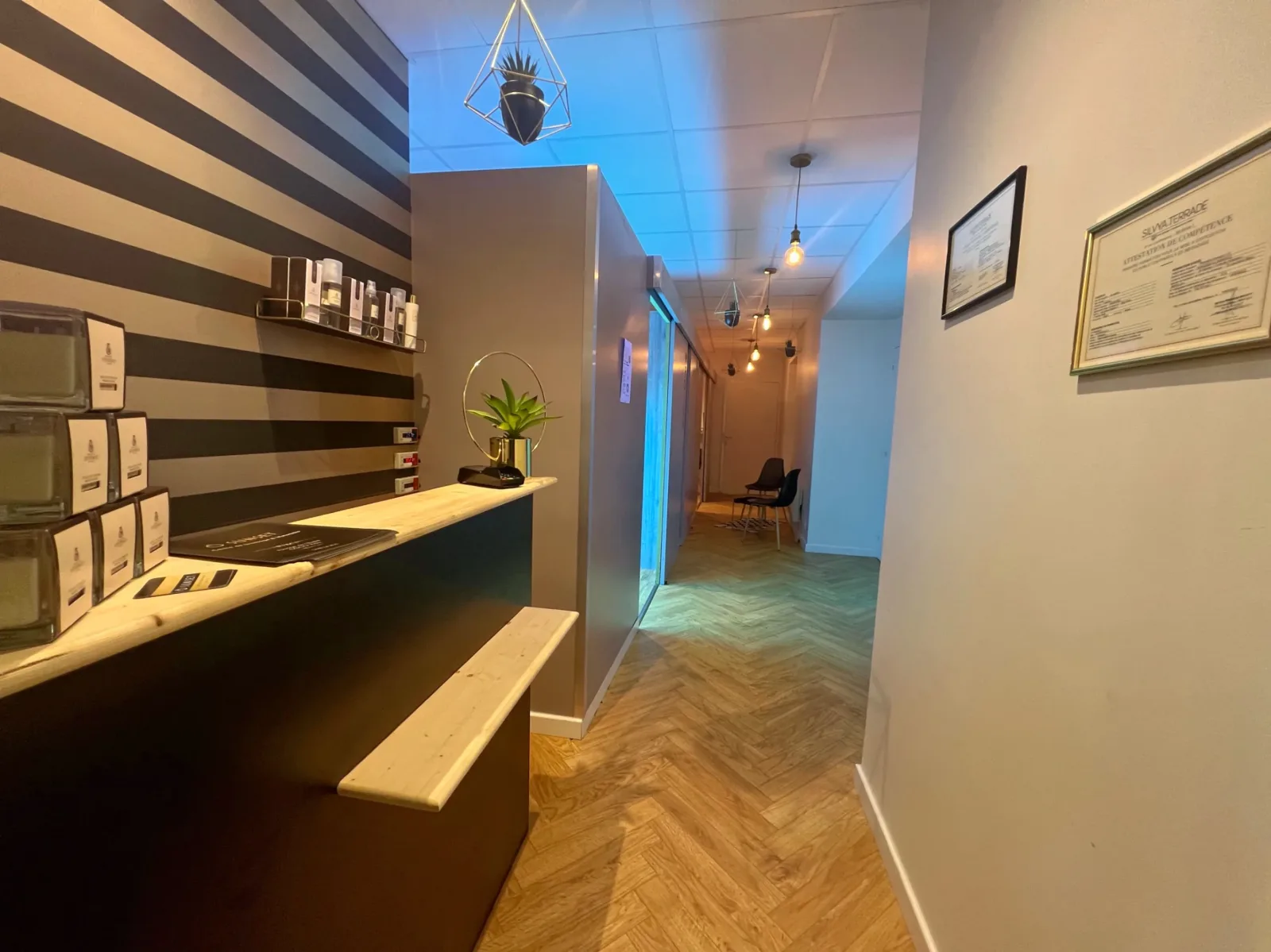 O sunset - Institut de beauté Vichy - O sunset - Photo Galerie - OneBooking