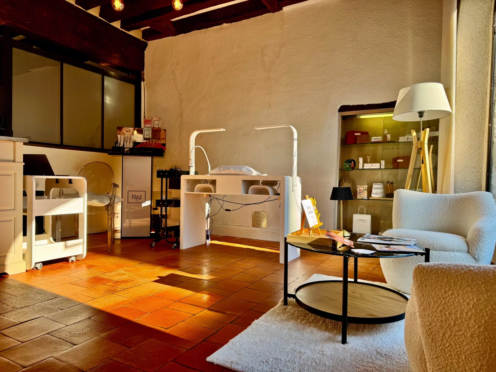 L’Ideal Institut - Sourcils & cils Blois - L’Ideal Institut - Photo Galerie - OneBooking