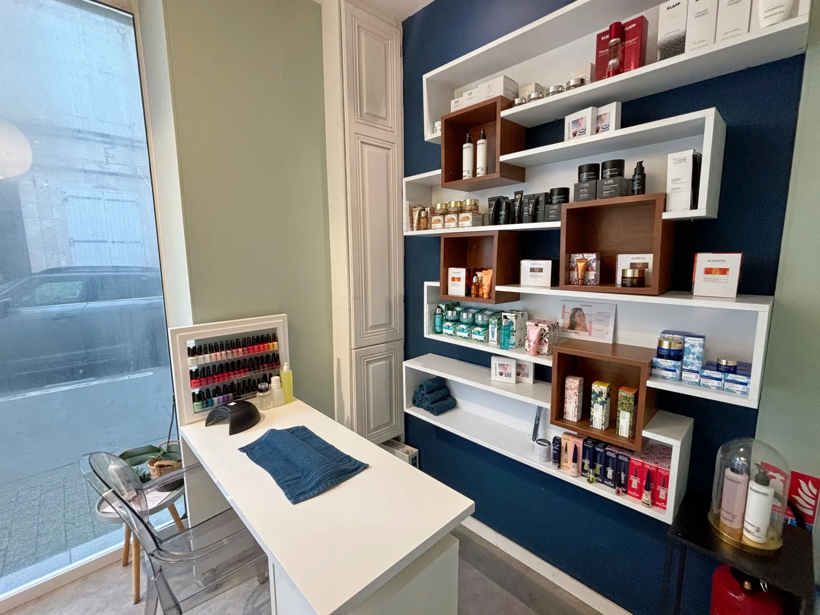 Alice institut - Onglerie La Rochelle - Alice institut - Photo Galerie - OneBooking
