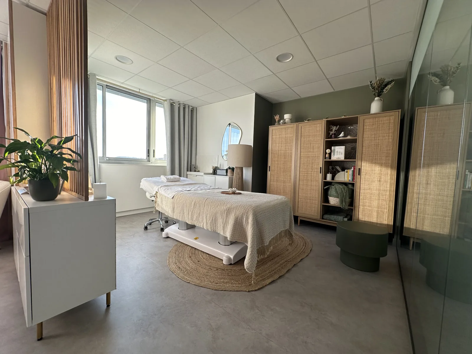 WANGANE - Spécialiste Kobido & Massage Bien Être - Massage Tassin-la-Demi-Lune - WANGANE - Spécialiste Kobido & Massage Bien Être - Photo Galerie - OneBooking
