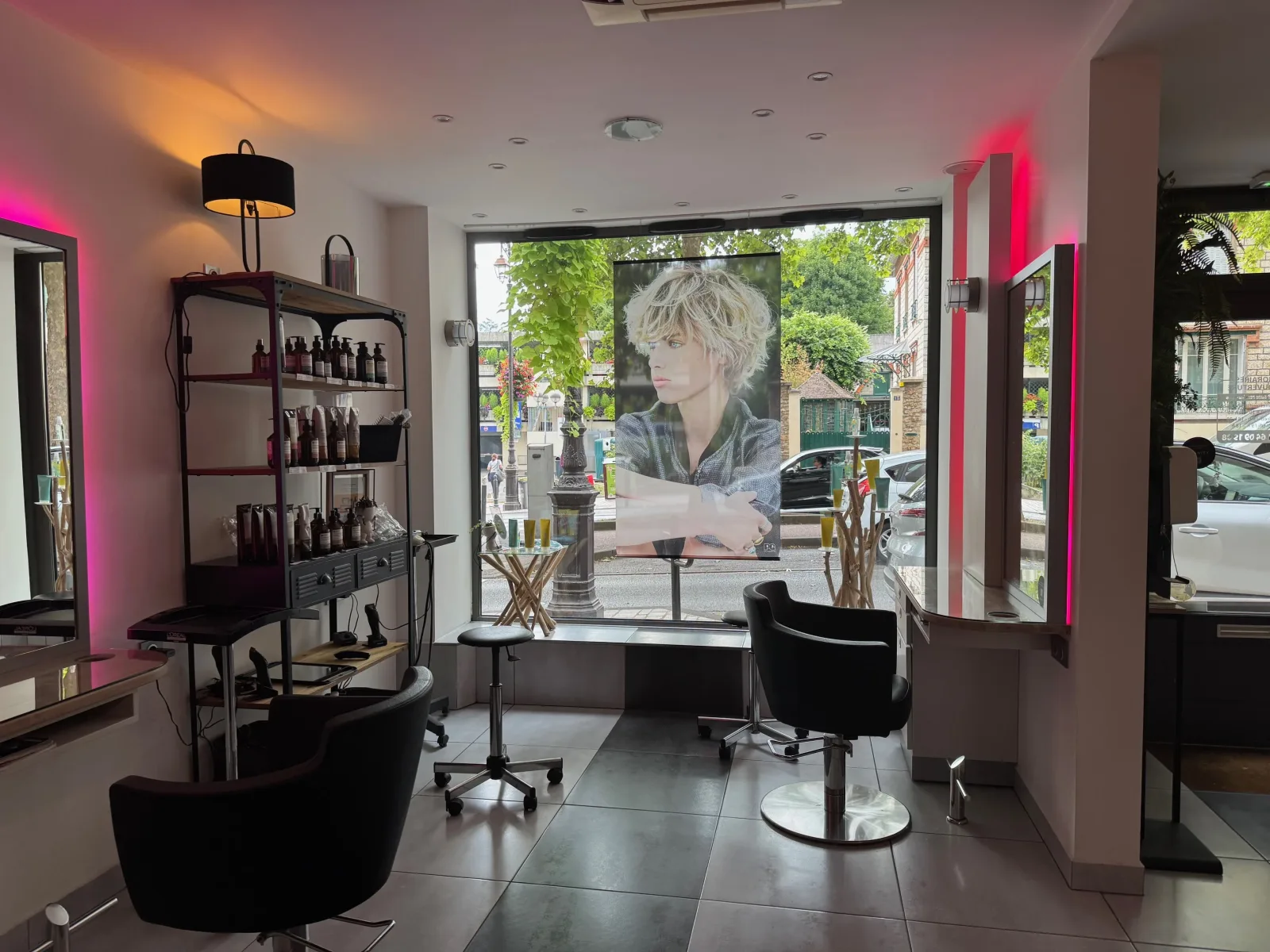 VOGUE COIFFURE - Coiffure Melun - VOGUE COIFFURE - Photo Galerie - OneBooking