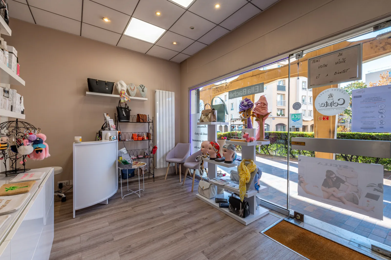 Institut miléna - Institut de beauté Le Pecq - Institut miléna - Photo Galerie - OneBooking