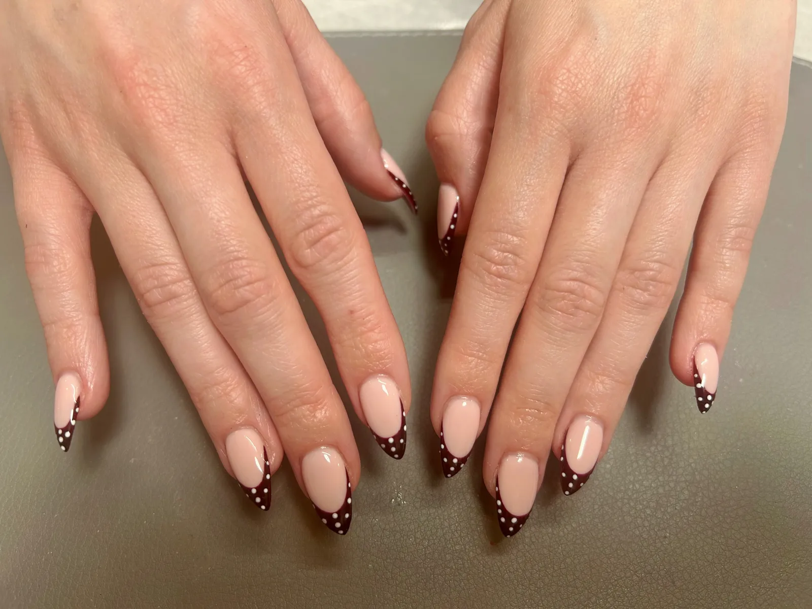 Glow up Nails & Beauty - Institut de beauté Melun - Glow up Nails & Beauty - Photo Galerie - OneBooking