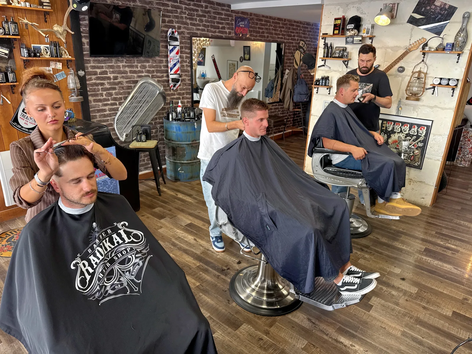 Radikal Hair Shop - Coiffure La Rochelle - Radikal Hair Shop - Photo Galerie - OneBooking