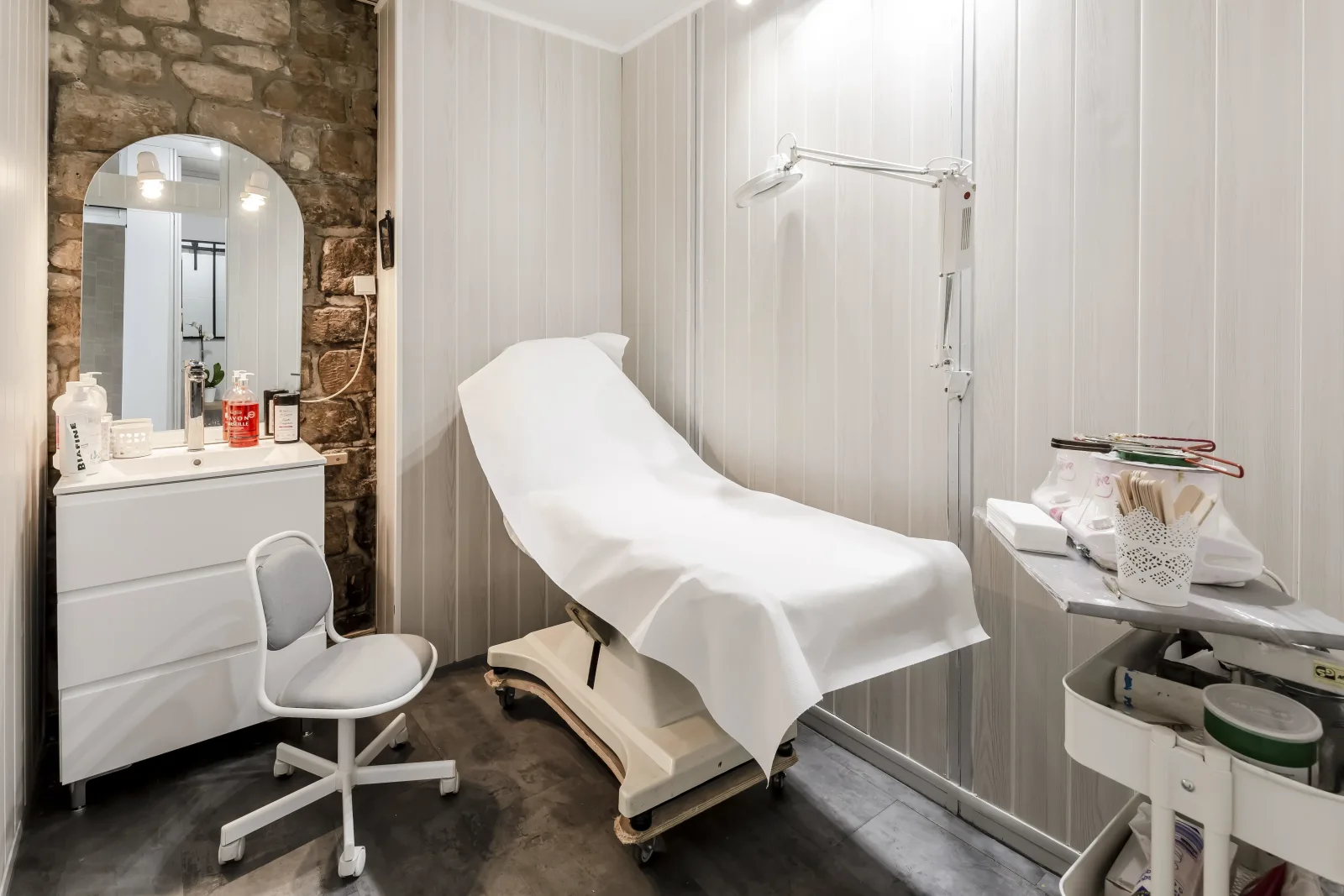 Institut Silly Beauté - Onglerie Boulogne-Billancourt - Institut Silly Beauté - Photo Galerie - OneBooking