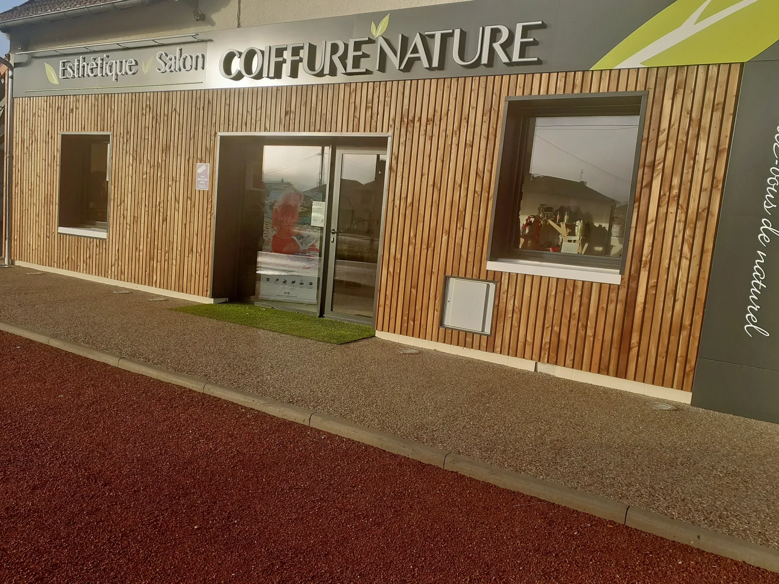 Coiffure Nature - Coiffure Châtellerault - Coiffure Nature - Photo Galerie - OneBooking