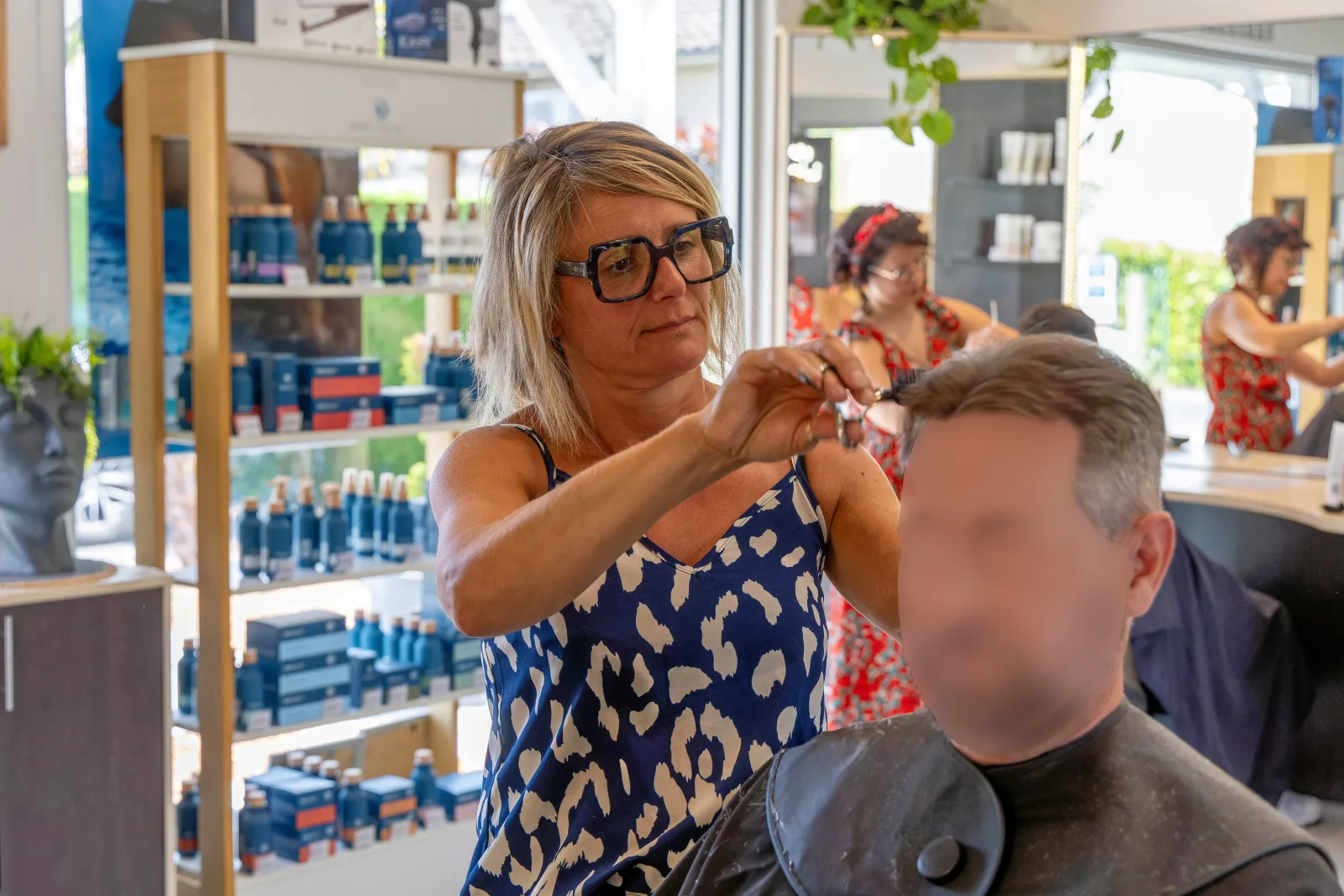 Divina Coiffure - Coiffure Châtellerault - Divina Coiffure - Photo Galerie - OneBooking