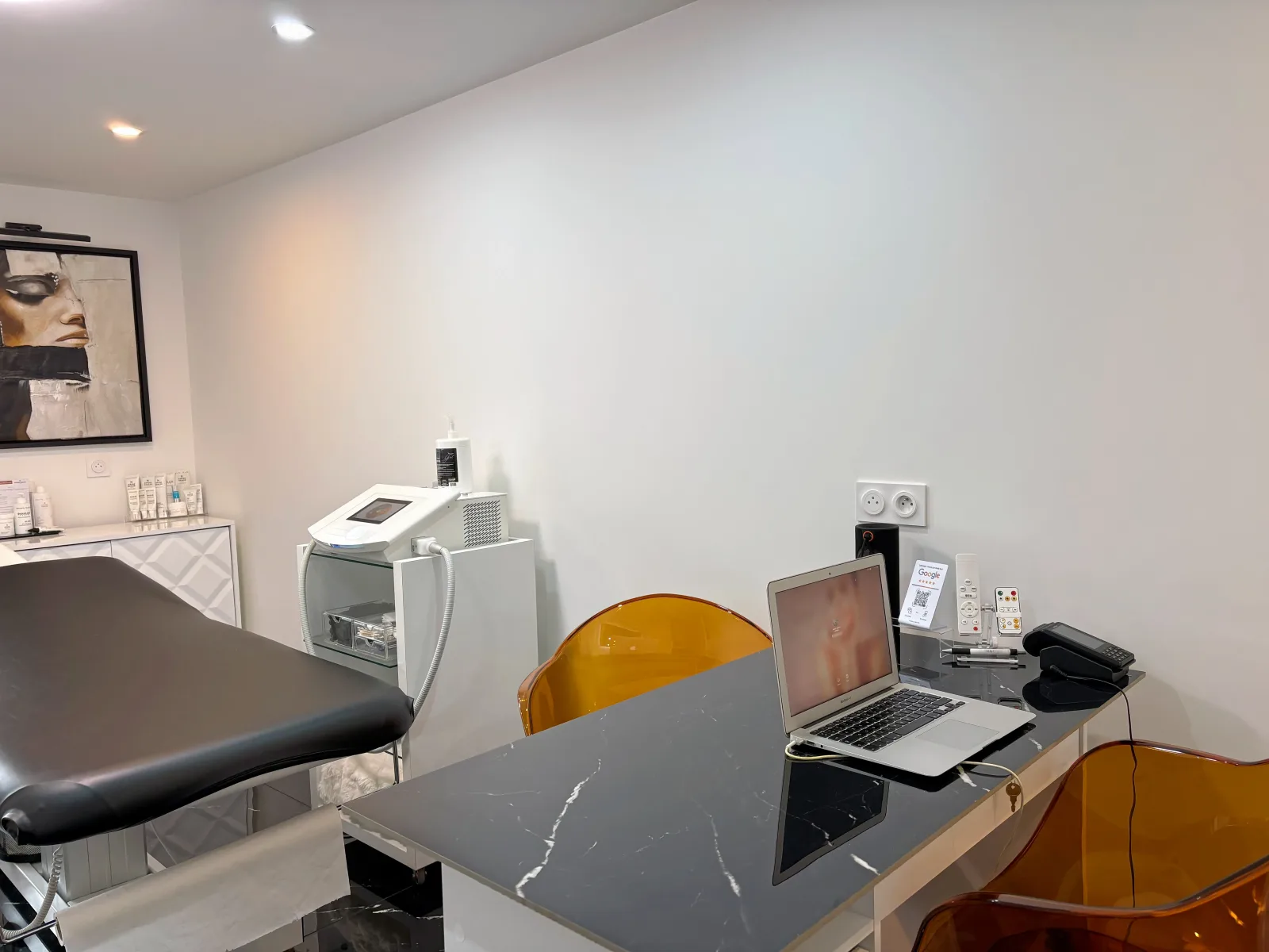 Mg concept - Onglerie Melun - Mg concept - Photo Galerie - OneBooking