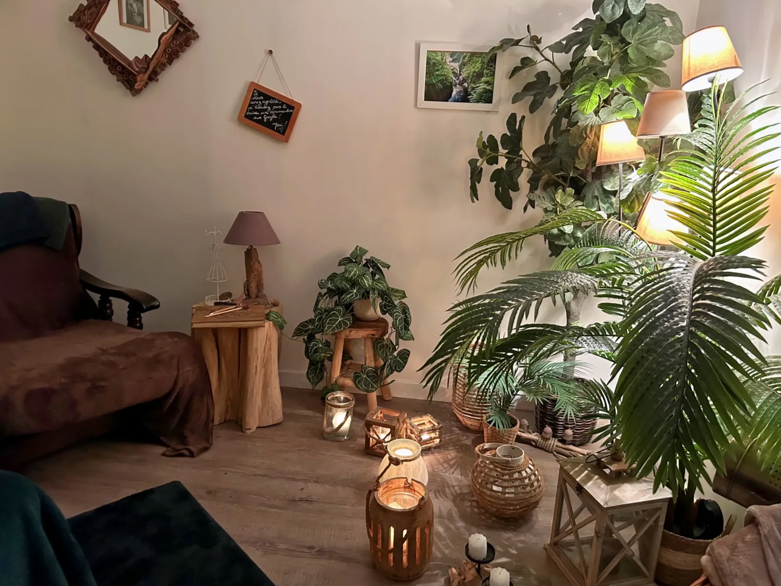Entre 2 bonnes mains - Massage Vichy - Entre 2 bonnes mains - Photo Galerie - OneBooking