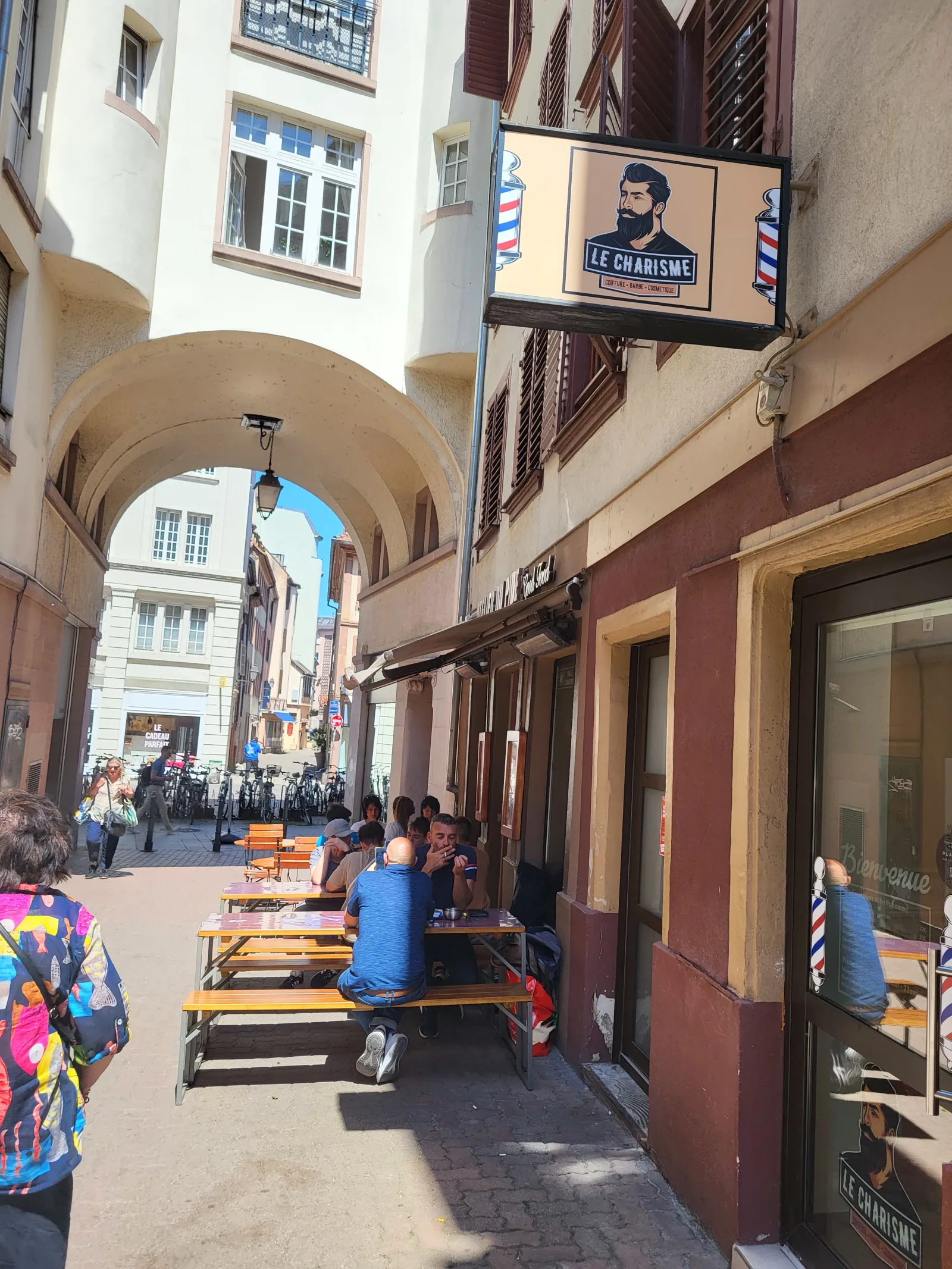 Le charisme coiffeur/barbier - Coiffure Strasbourg - Le charisme coiffeur/barbier - Photo Galerie - OneBooking