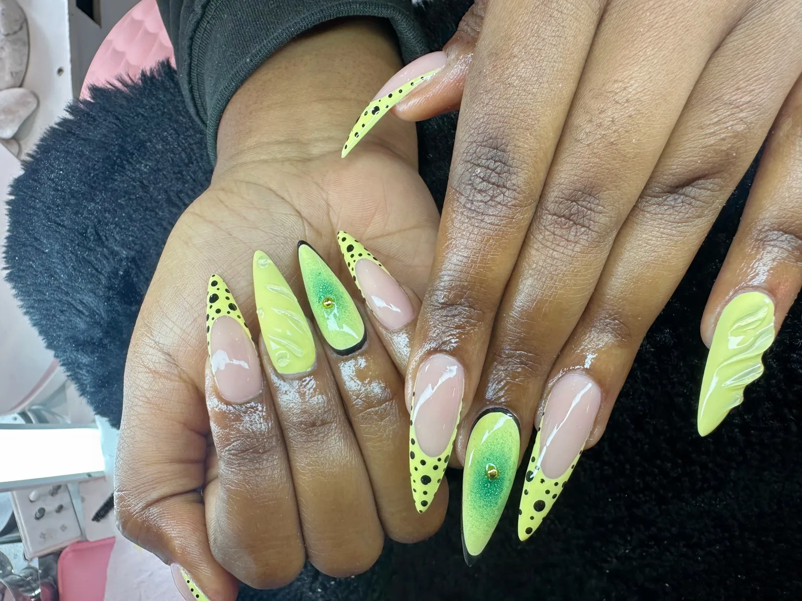 Fab’Nails - Coiffure Melun - Fab’Nails - Photo Galerie - OneBooking