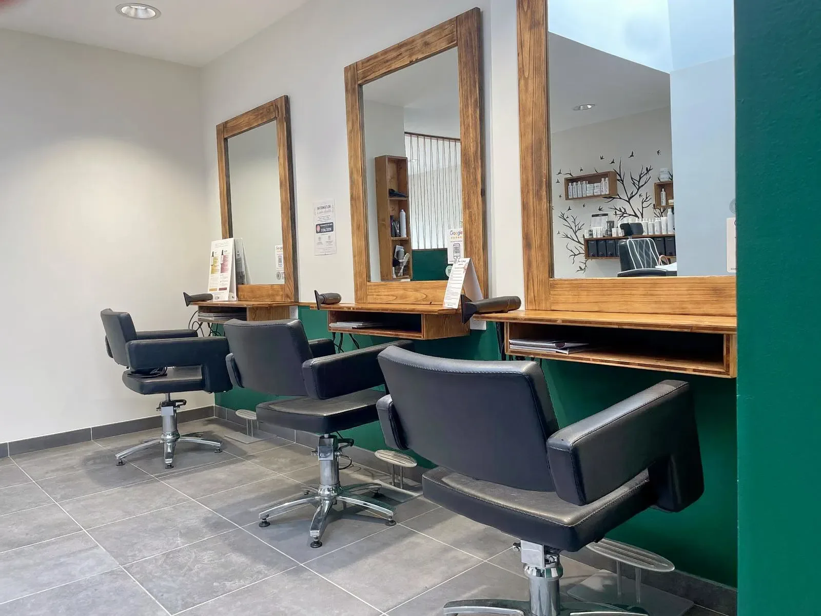 Ciseaux de Loire - Coiffure Saumur - Ciseaux de Loire - Photo Galerie - OneBooking