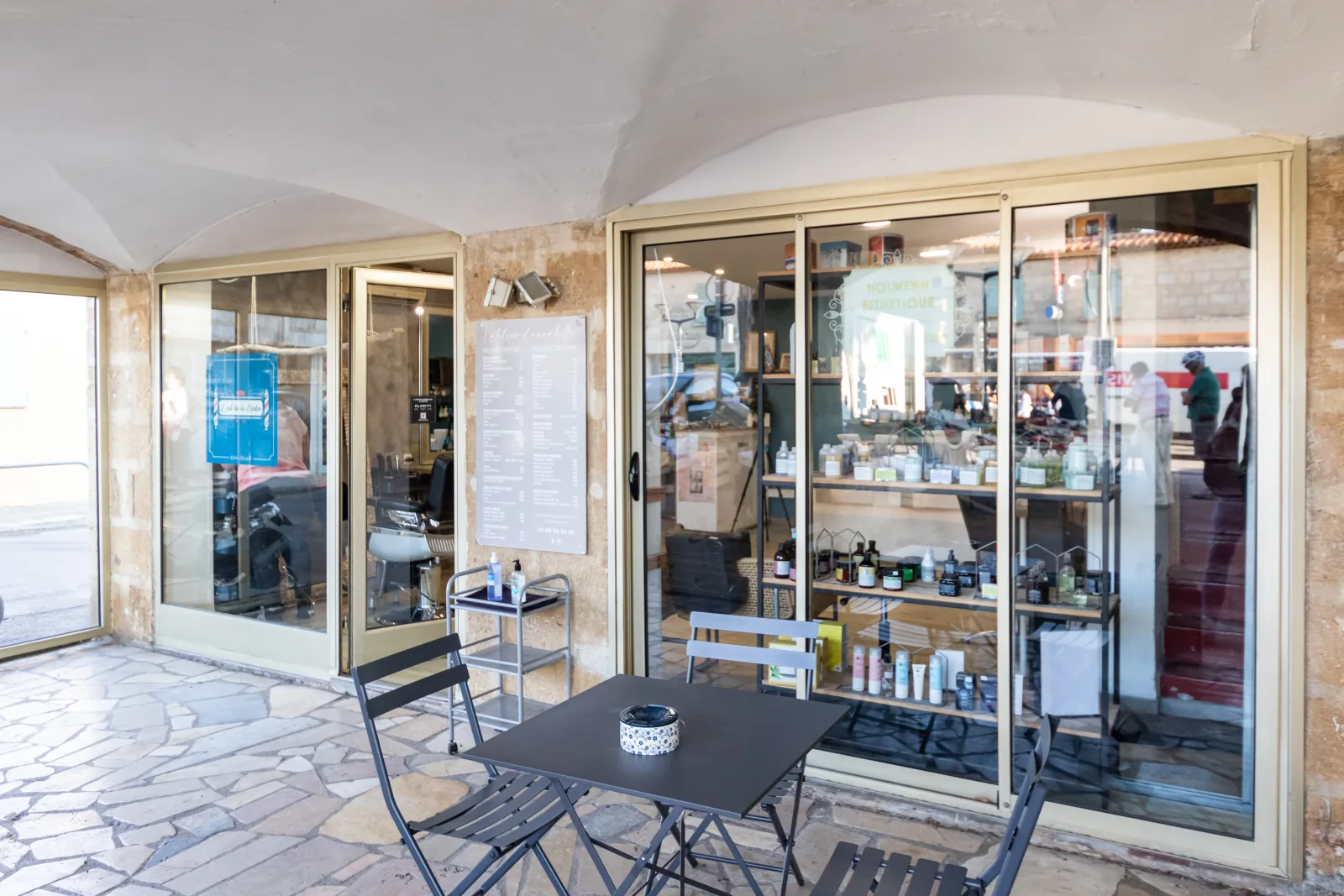 L'Atelier d'Annabelle - Coiffure La Seyne-sur-Mer - L'Atelier d'Annabelle - Photo Galerie - OneBooking