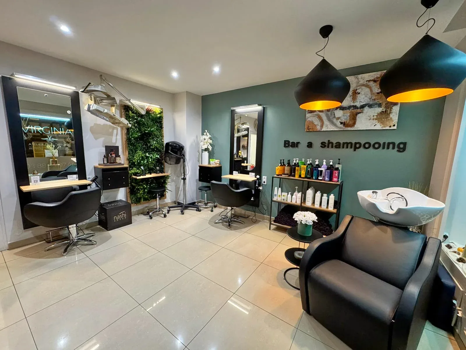 Virginia Atelier de Coiffure - Coiffure Schiltigheim - Virginia Atelier de Coiffure - Photo Galerie - OneBooking