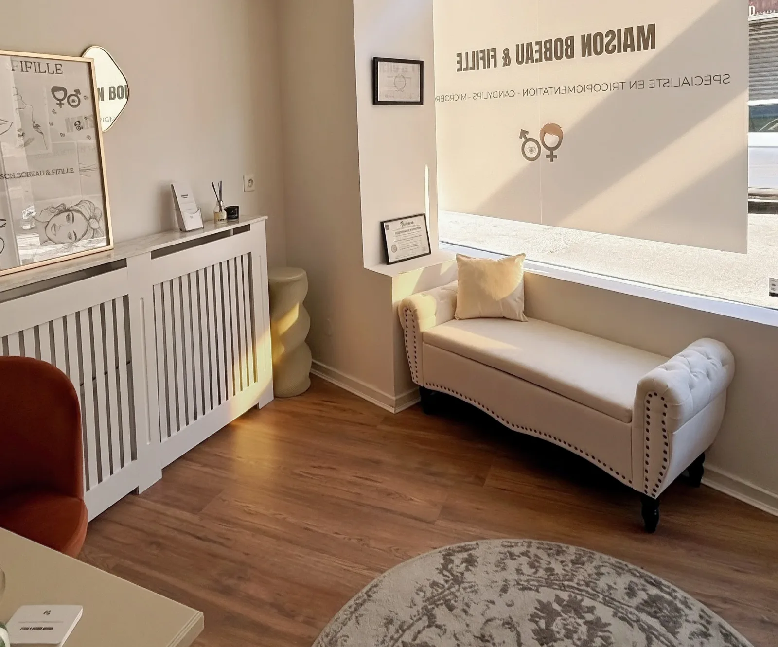 Maison bobeau & fifille - Onglerie Villefranche-sur-Saône - Maison bobeau & fifille - Photo Galerie - OneBooking