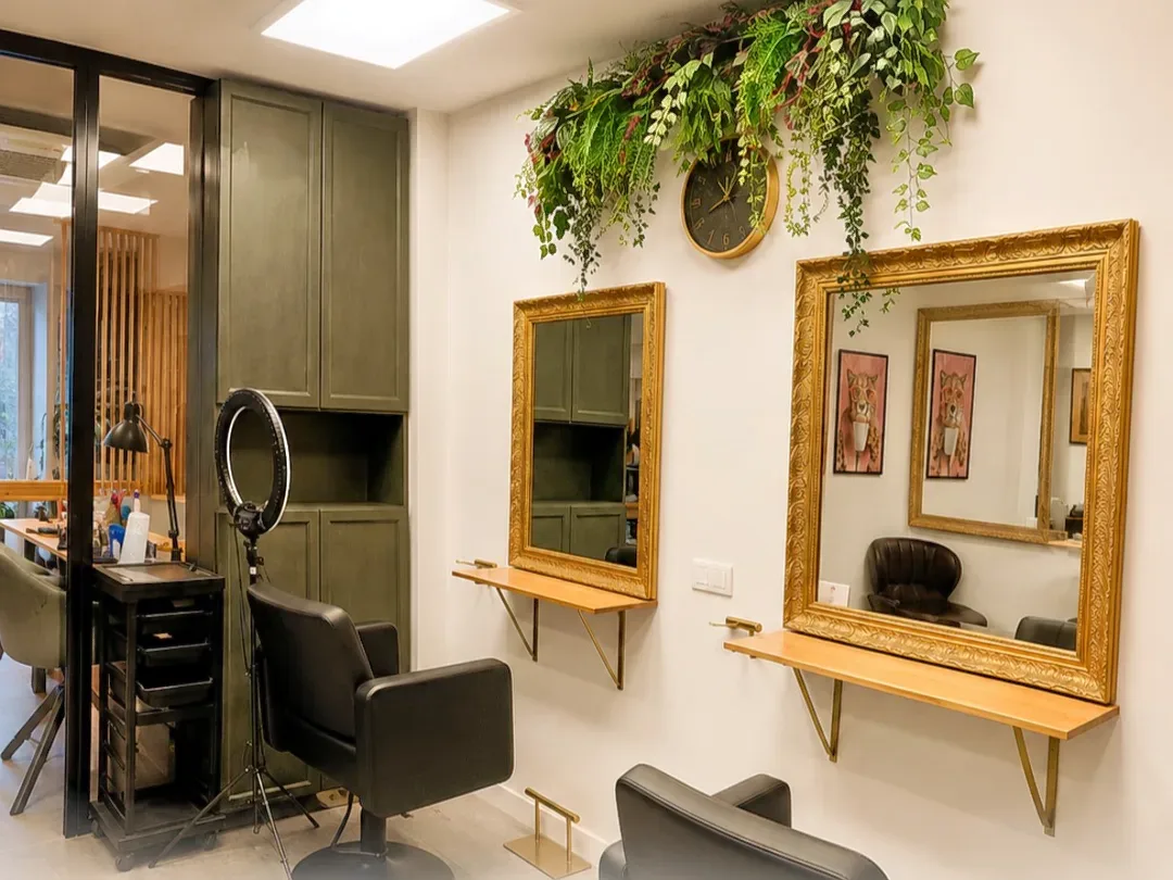 Atelier Beauté de Noémie - Coiffure Lagord - Atelier Beauté de Noémie - Photo Galerie - OneBooking