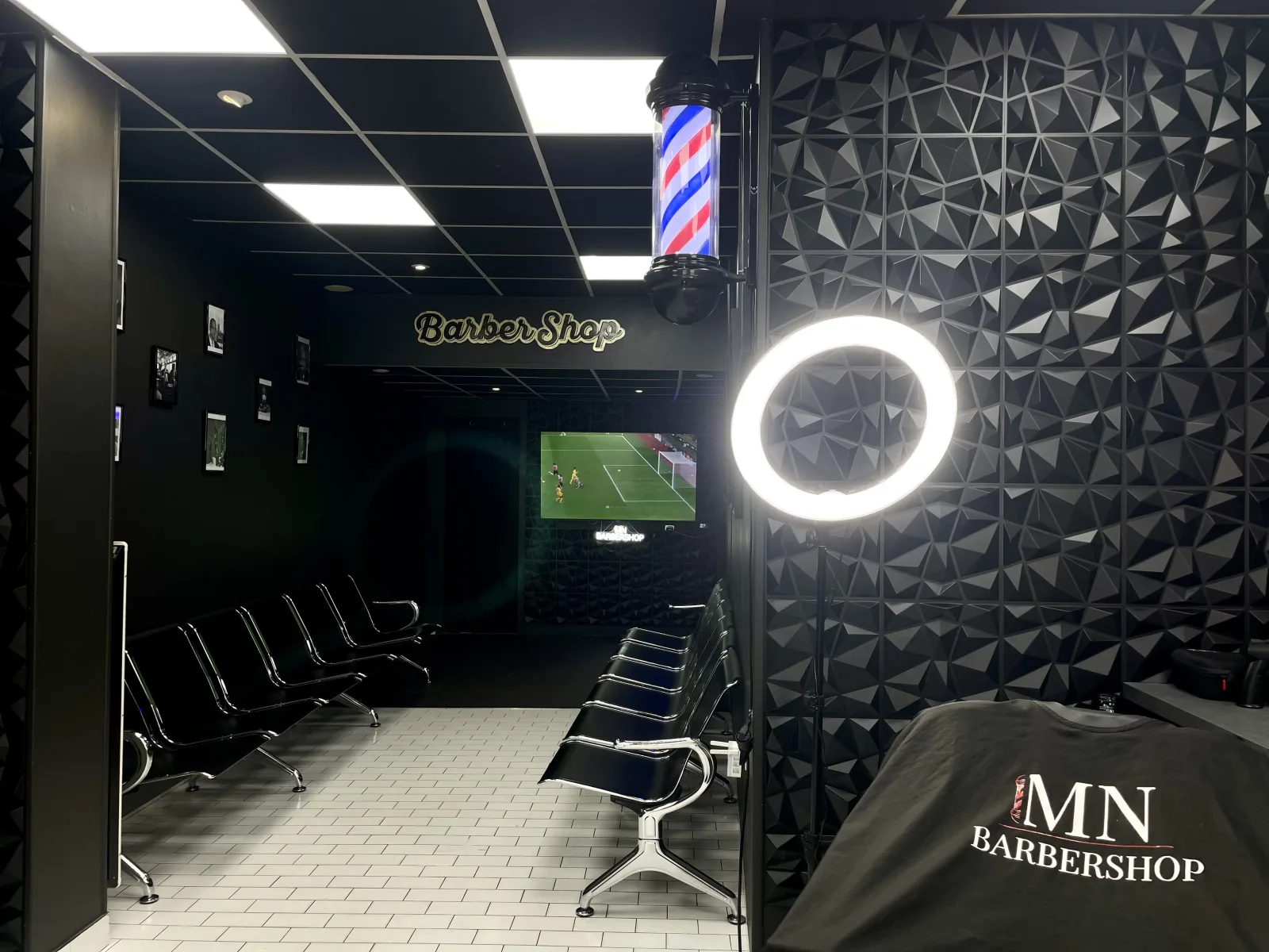 MN BarberShop - Saumur - Coiffure Saumur - MN BarberShop - Saumur - Photo Galerie - OneBooking