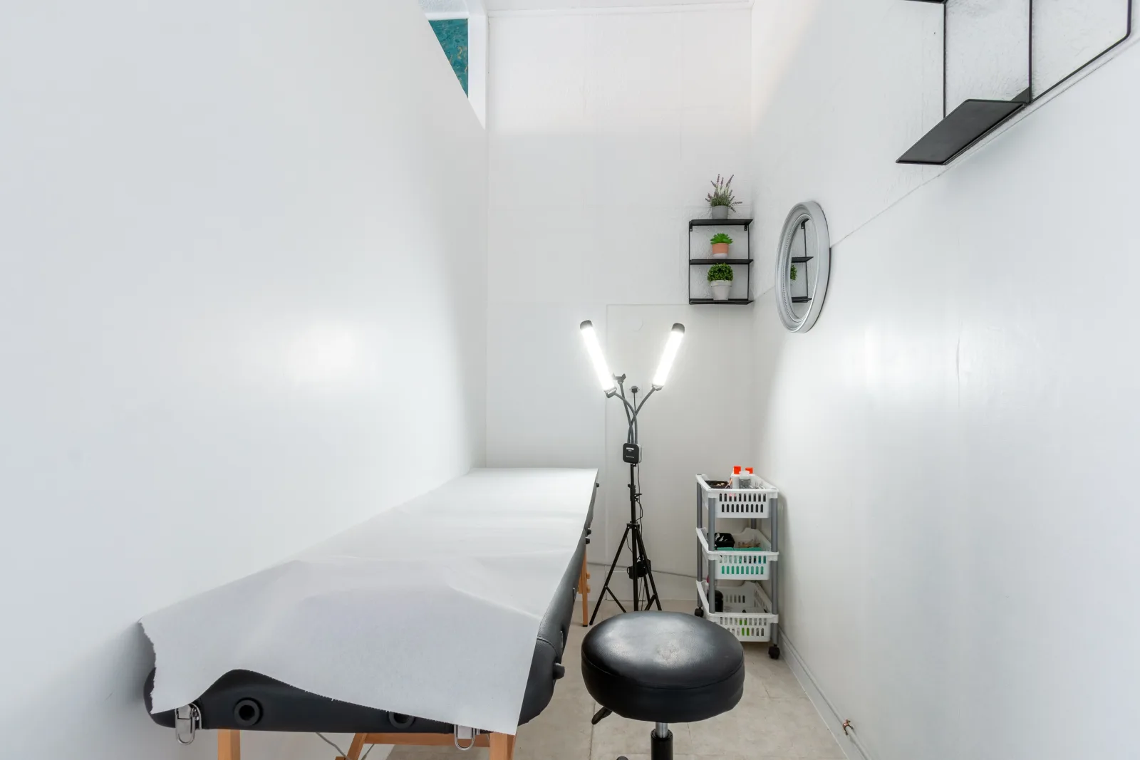 Lilit Beauty 37 - Onglerie Joué-lès-Tours - Lilit Beauty 37 - Photo Galerie - OneBooking