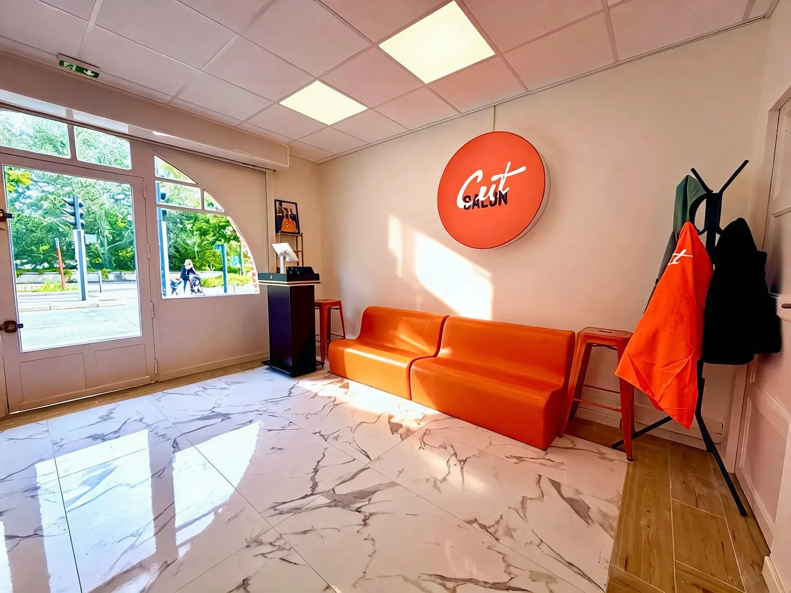 Cut Salon - Coiffure Meudon - Cut Salon - Photo Galerie - OneBooking