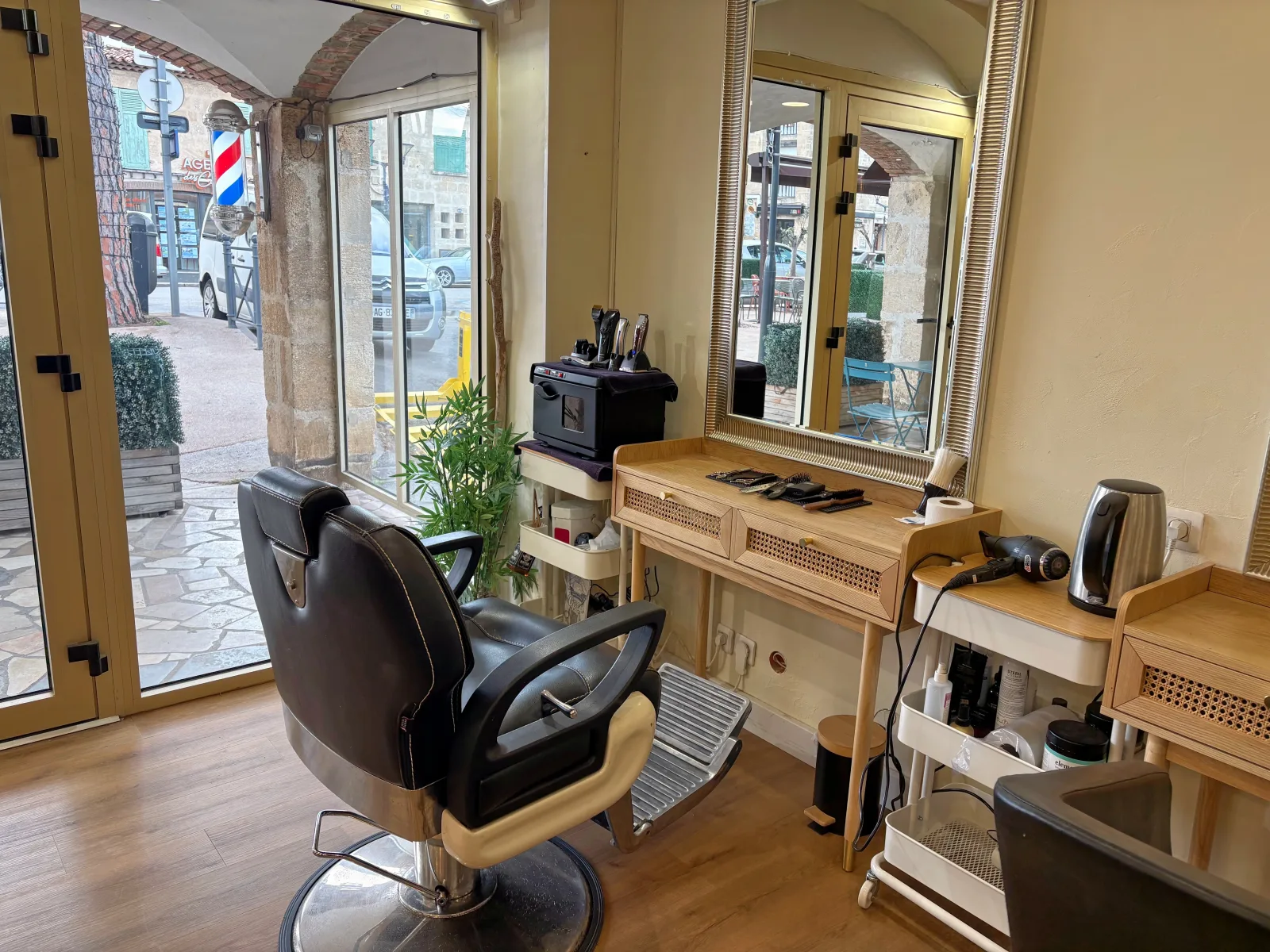 L'Atelier d'Annabelle - Coiffure La Seyne-sur-Mer - L'Atelier d'Annabelle - Photo Galerie - OneBooking