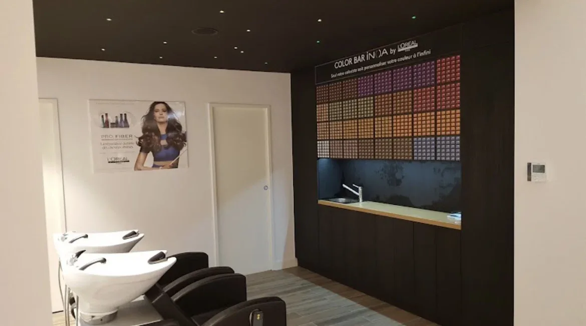 BERENICE WANDRES COIFFURE - Coiffure Saint-Avold - BERENICE WANDRES COIFFURE - Photo Galerie - OneBooking