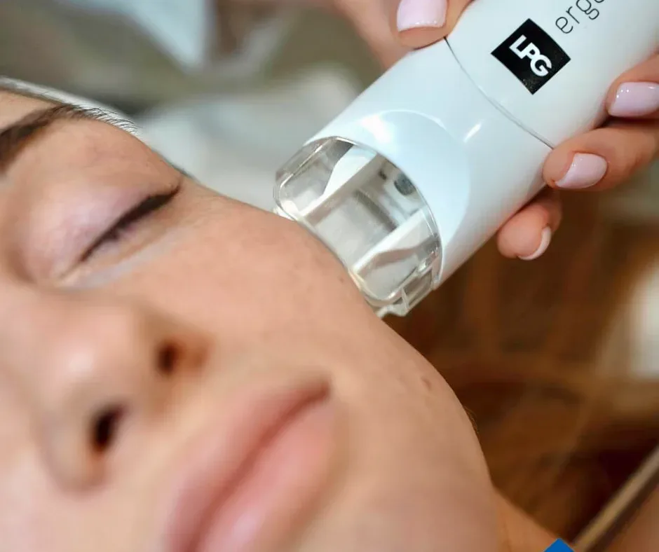 Alpha Beauté - Institut de beauté Chauny - Alpha Beauté - Photo Galerie - OneBooking