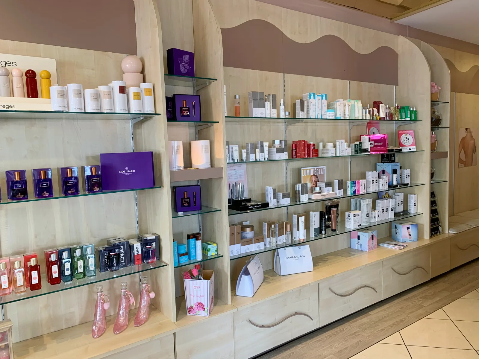 Alpha Beauté - Institut de beauté Chauny - Alpha Beauté - Photo Galerie - OneBooking