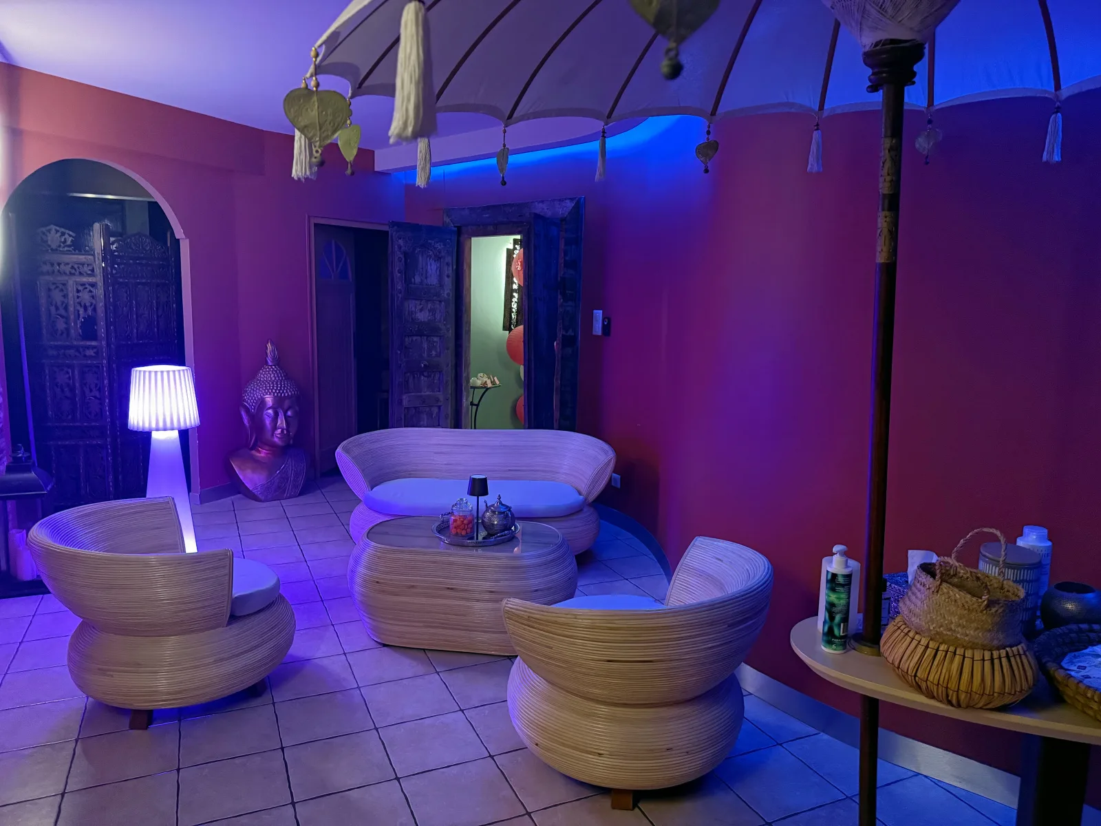 Aqualys - Institut de beauté Vichy - Aqualys - Photo Galerie - OneBooking