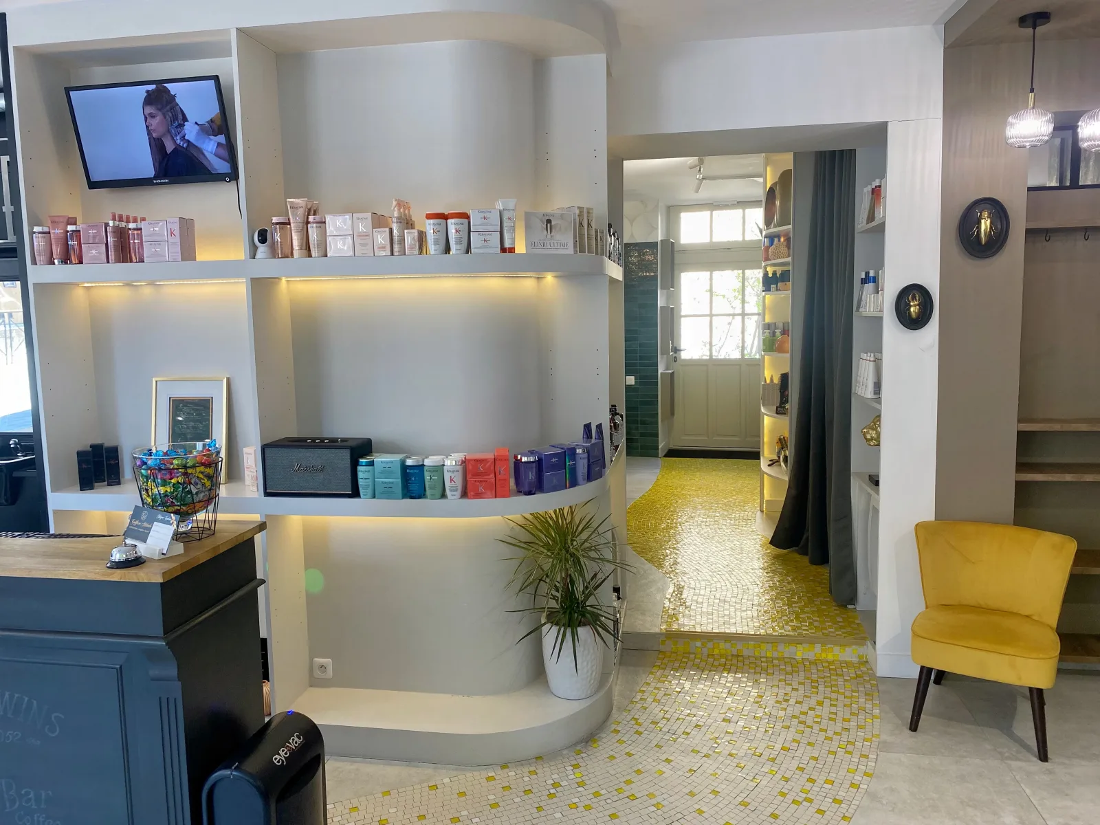 Coiffure Attitude - Coiffure Alençon - Coiffure Attitude - Photo Galerie - OneBooking