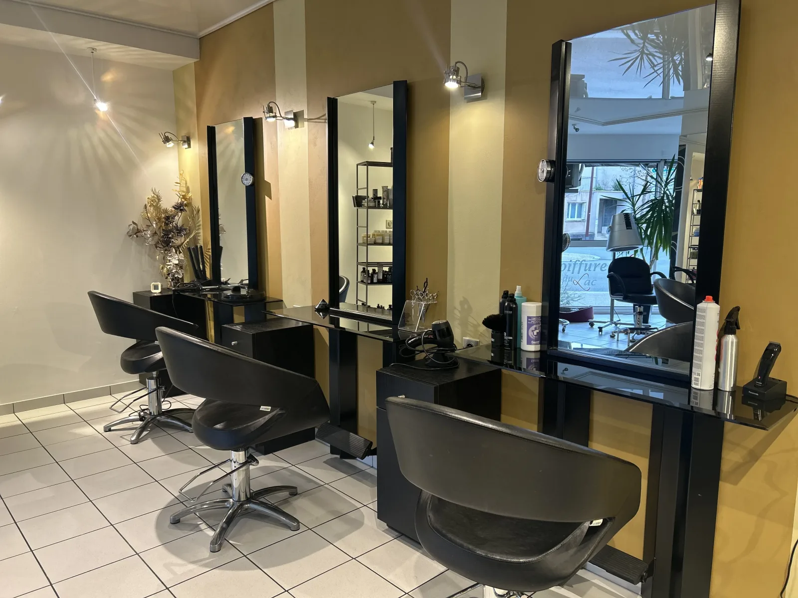 Coiffure du lac - Coiffure Vichy - Coiffure du lac - Photo Galerie - OneBooking