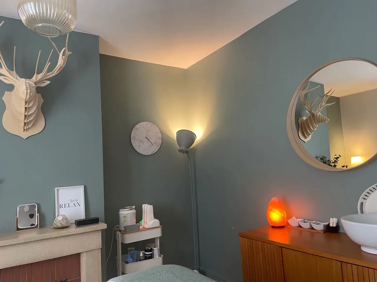 Institut Kpilia - Sourcils & cils Blois - Institut Kpilia - Photo Galerie - OneBooking