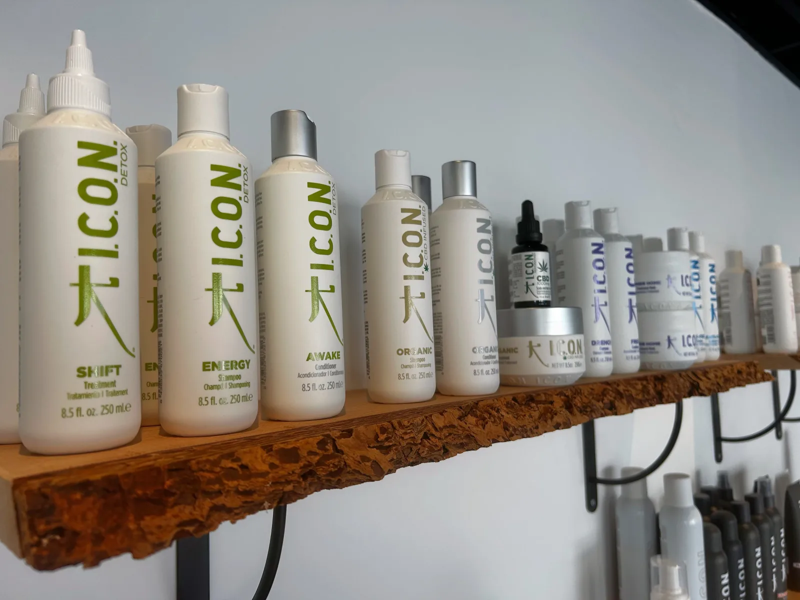 L'Atelier d'Alex - Coiffure Coutances - L'Atelier d'Alex - Photo Galerie - OneBooking
