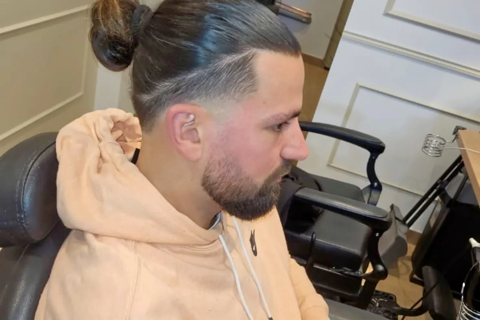 Le charisme coiffeur/barbier - Coiffure Strasbourg - Le charisme coiffeur/barbier - Photo Galerie - OneBooking