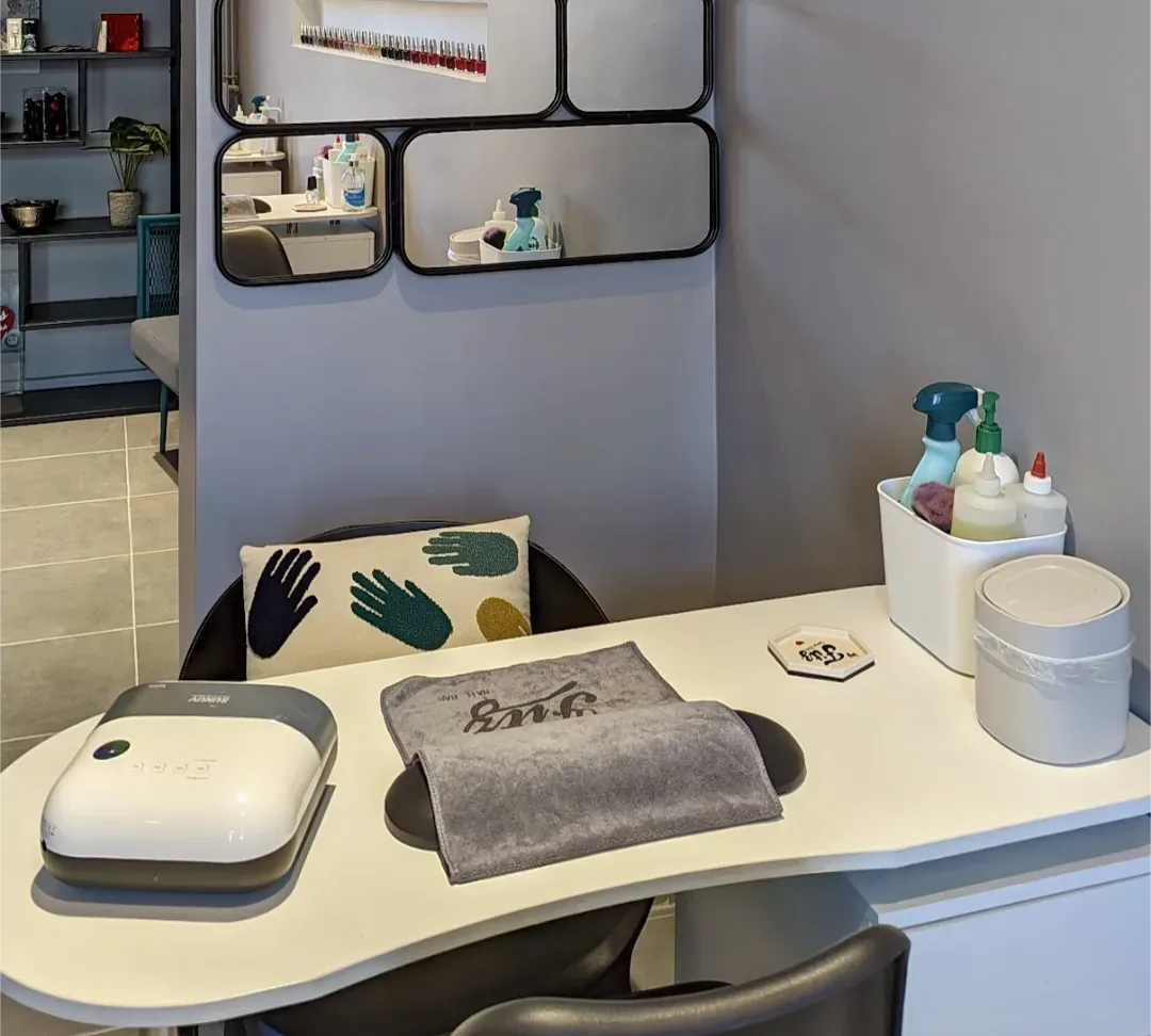 Nail bar By Fitz - Onglerie Boulogne-Billancourt - Nail bar By Fitz - Photo Galerie - OneBooking