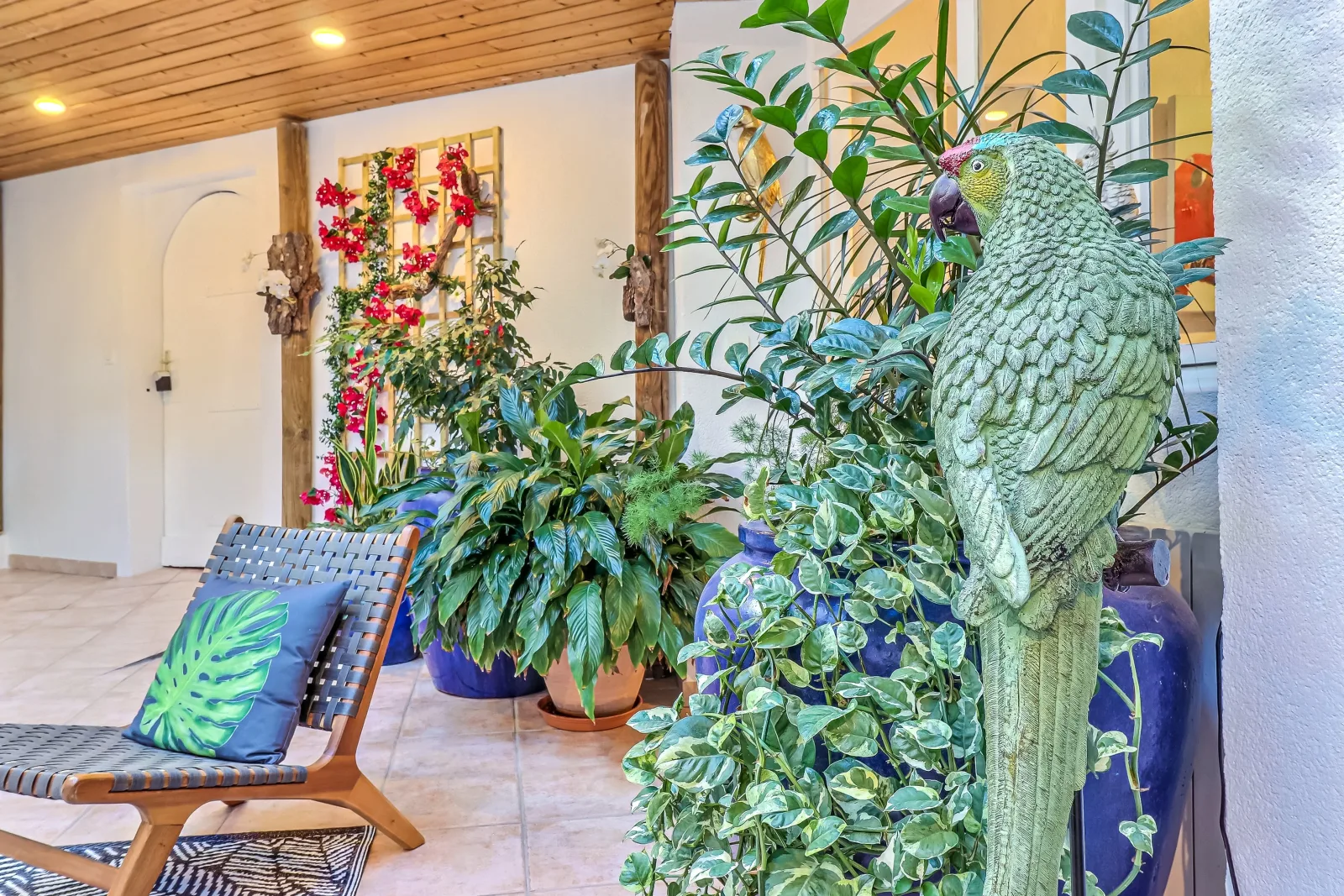 La Vermeillade Suites & SPAs - Massage Congénies - La Vermeillade Suites & SPAs - Photo Galerie - OneBooking