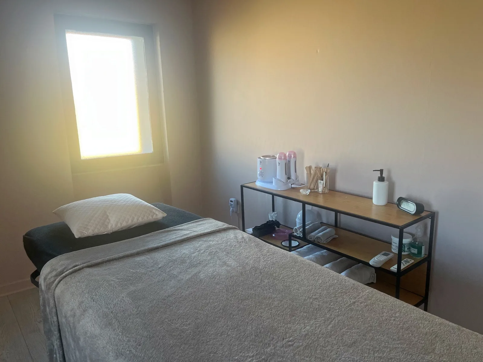 Beauty by Skin - Institut de beauté Davézieux - Beauty by Skin - Photo Galerie - OneBooking