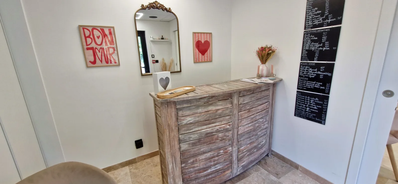 Les ateliers beaute - Coiffure Thiers - Les ateliers beaute - Photo Galerie - OneBooking