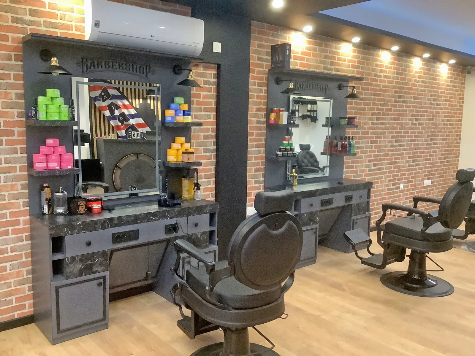 Coiffeur de l’Europe - Coiffure La Rochelle - Coiffeur de l’Europe - Photo Galerie - OneBooking