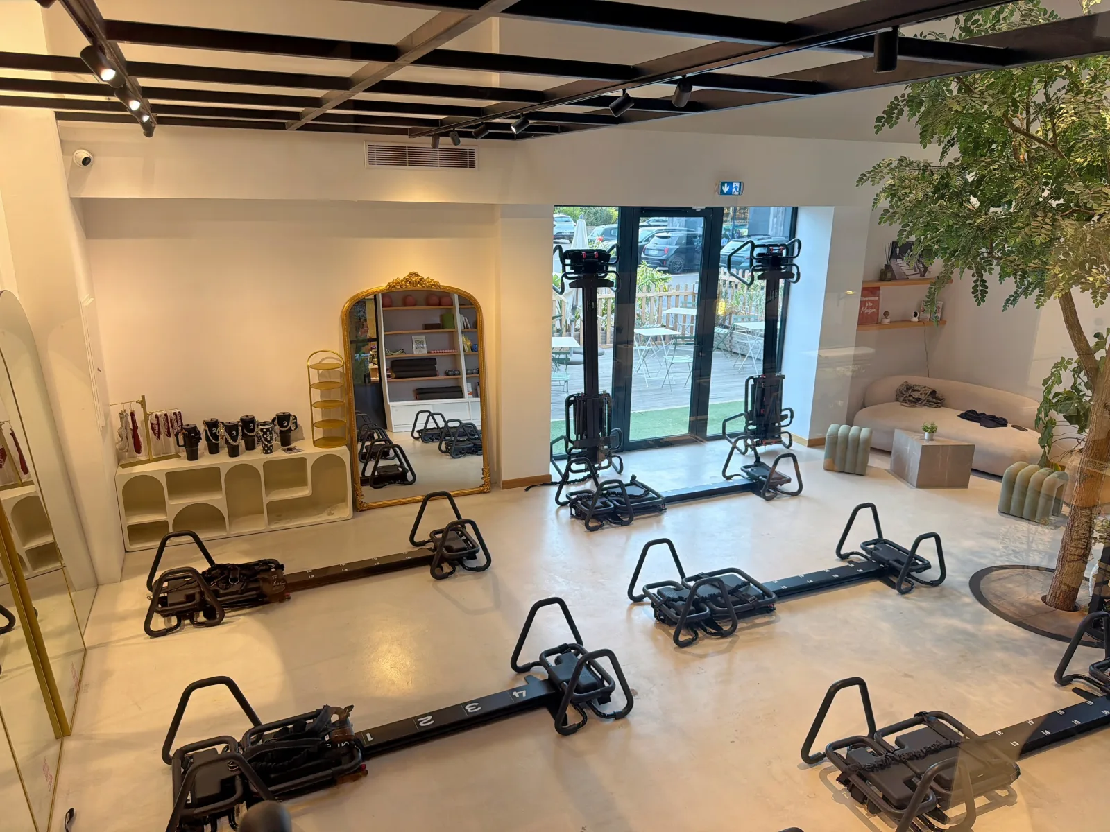 The Body Club - Onglerie Porto-Vecchio - The Body Club - Photo Galerie - OneBooking