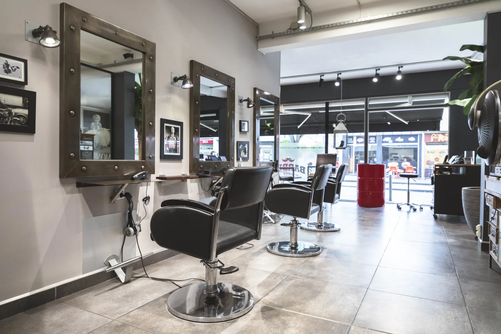 Tendances figaro - Coiffure Joué-lès-Tours - Tendances figaro - Photo Galerie - OneBooking