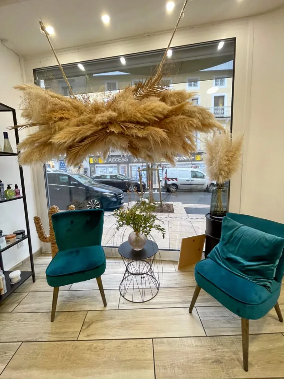CALI - Coiffure Vichy - CALI - Photo Galerie - OneBooking