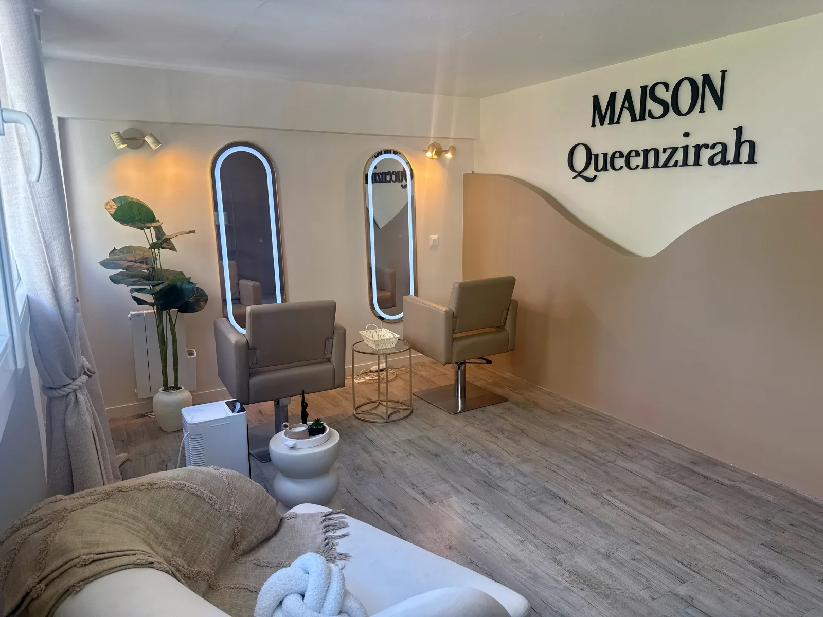 Maison Queenzira - Coiffure Meudon - Maison Queenzira - Photo Galerie - OneBooking