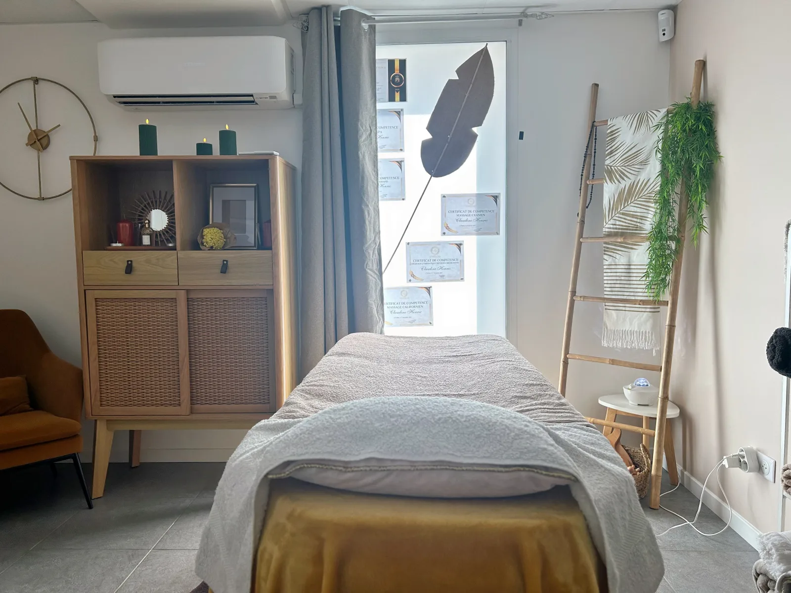 Le Temps d'une Pause - Massage La Seyne-sur-Mer - Le Temps d'une Pause - Head Spa Japonais | Drainage lymphatique | Radiofréquence - Photo Galerie - OneBooking