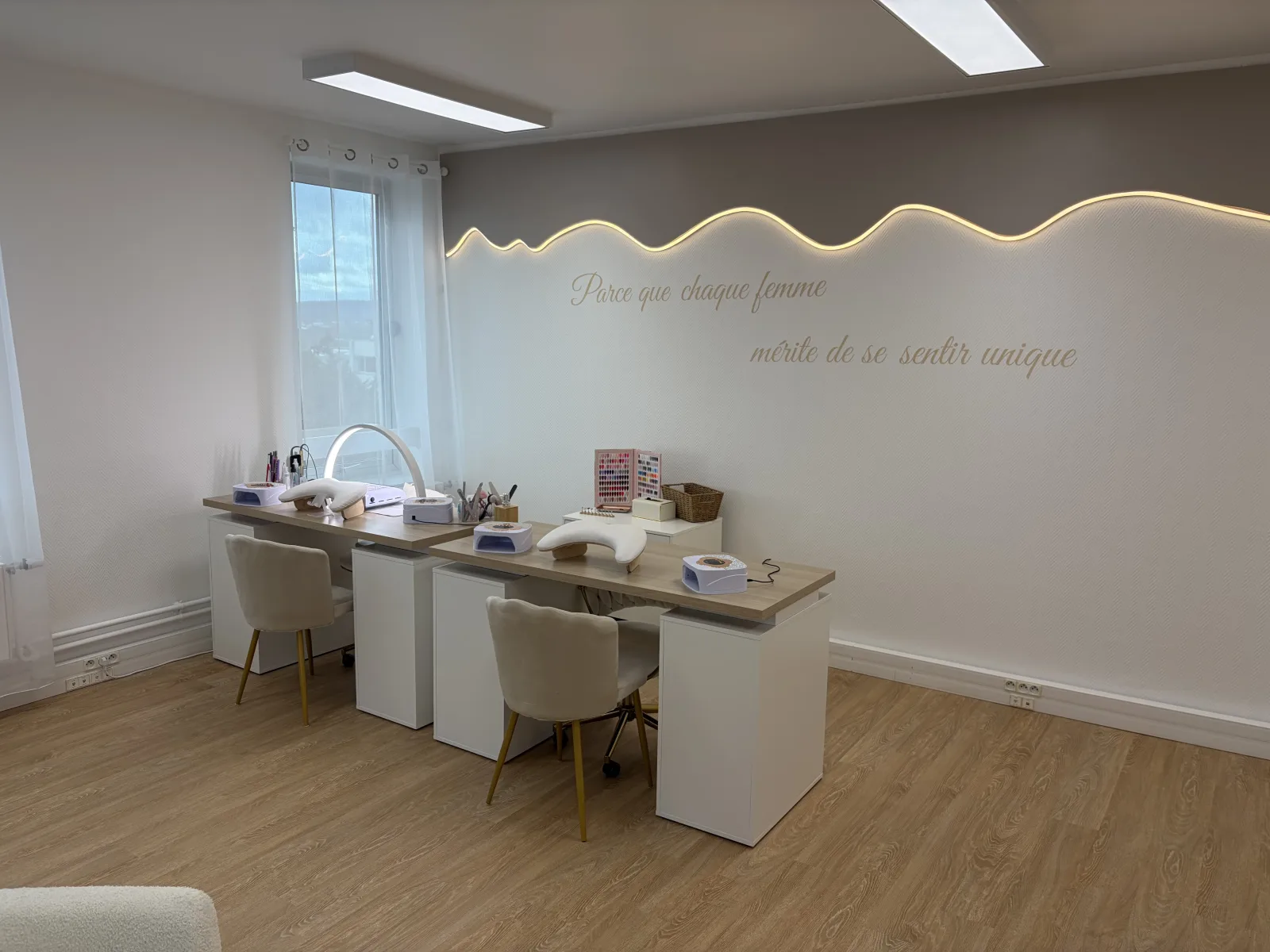 Maya Beauty - Onglerie Palaiseau - Maya Beauty - Photo Galerie - OneBooking