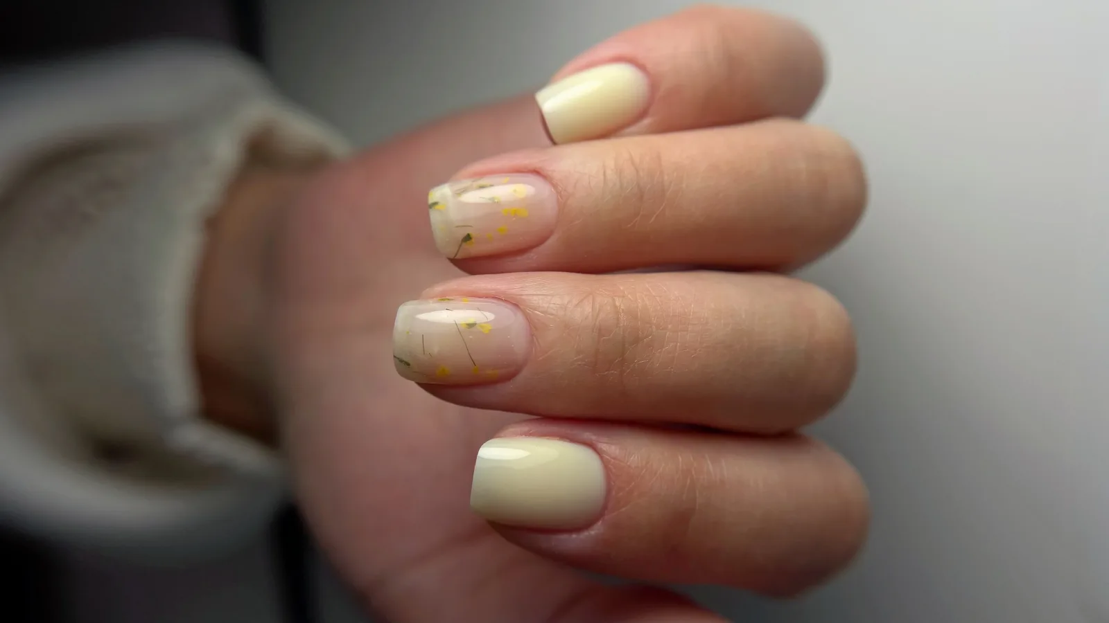 Mes Ongles D’Abord - Onglerie Villefranche-sur-Saône - Mes Ongles D’Abord - Photo Galerie - OneBooking