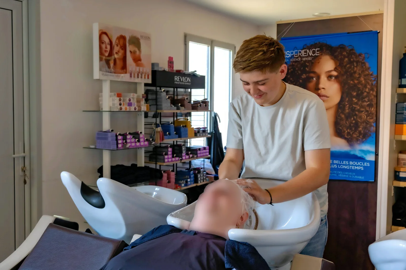 Divina Coiffure - Coiffure Châtellerault - Divina Coiffure - Photo Galerie - OneBooking
